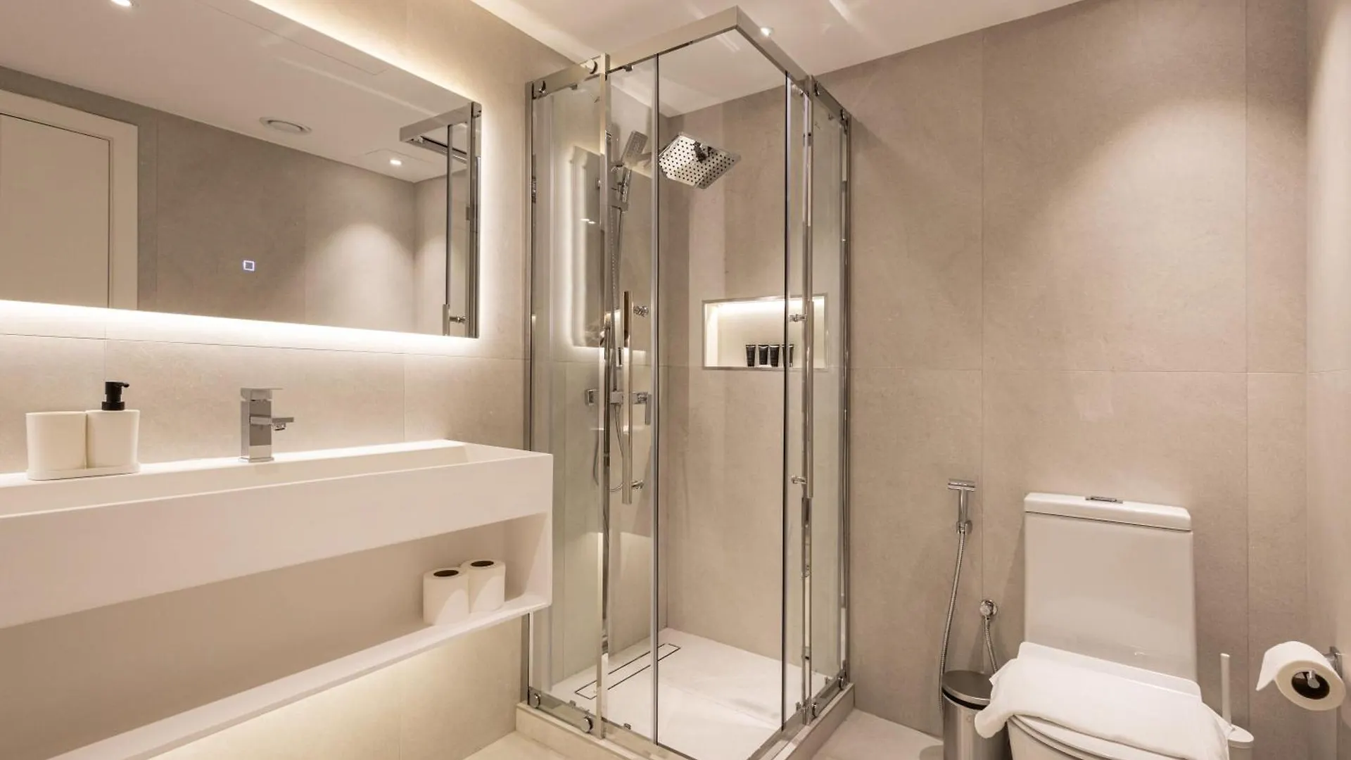 Stylish & Upgraded 2Br Apartment Near Dubai Mall - Allsopp & Allsopp